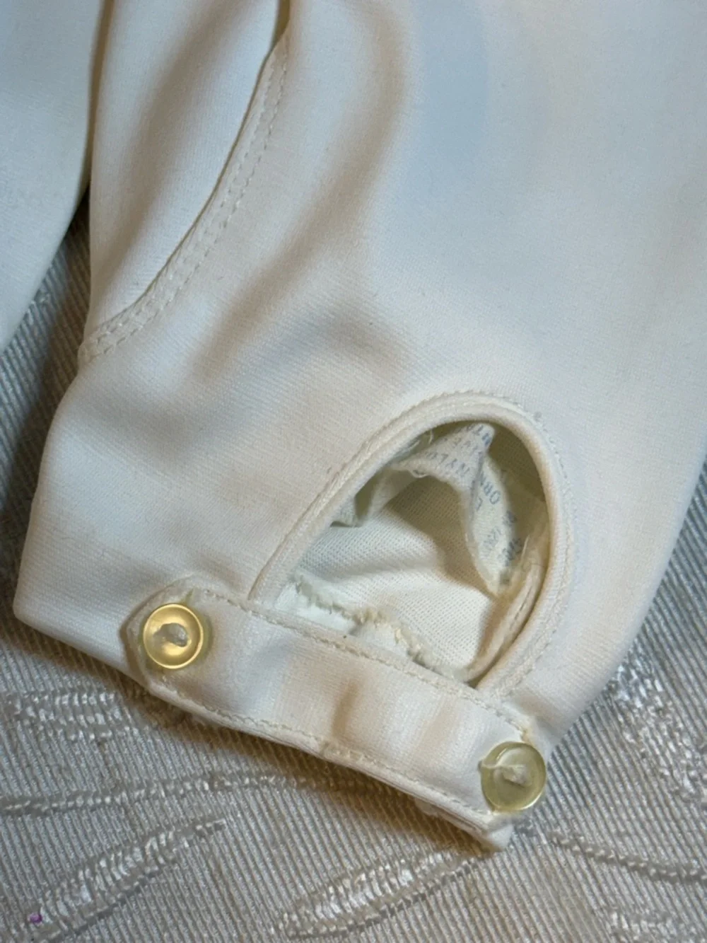 1950s Mojud Nylon Wrist Length Gloves White Double Button Detail Retro Formal